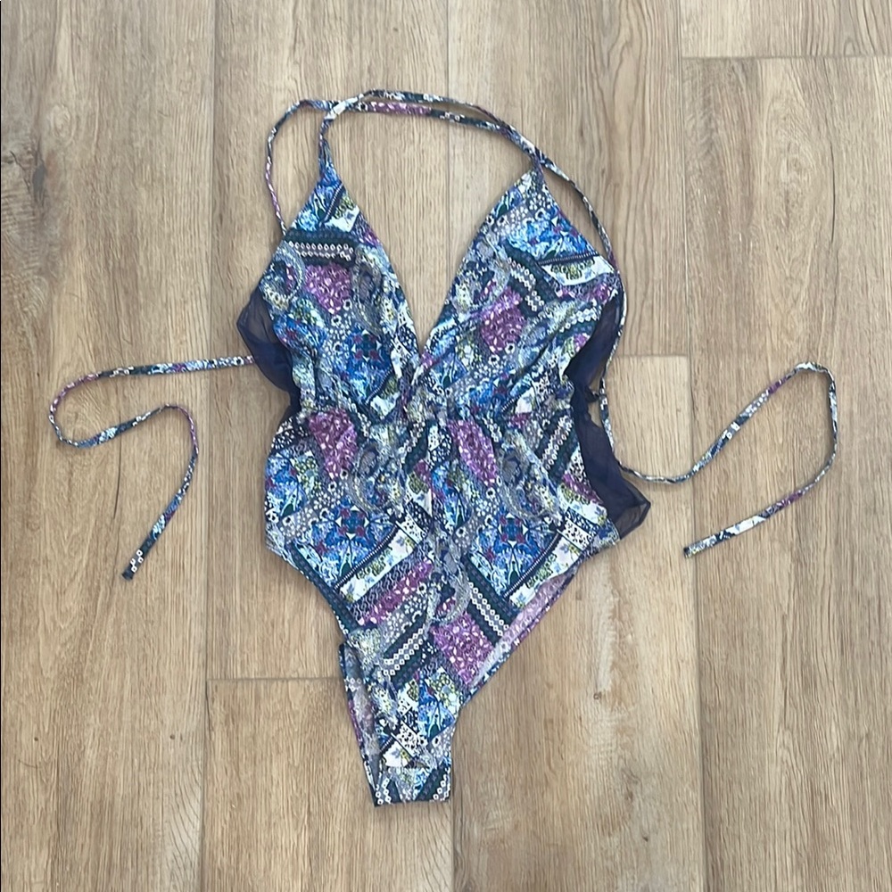 Elegant Multicolor Chemise